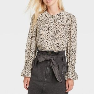 Women's leopard print blouse